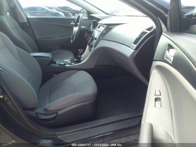 Photo 4 VIN: 5NPEB4AC5BH238688 - HYUNDAI SONATA 