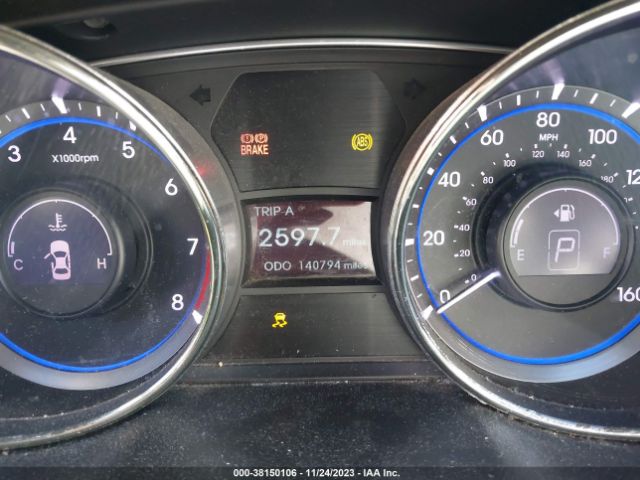 Photo 6 VIN: 5NPEB4AC5BH238917 - HYUNDAI SONATA 