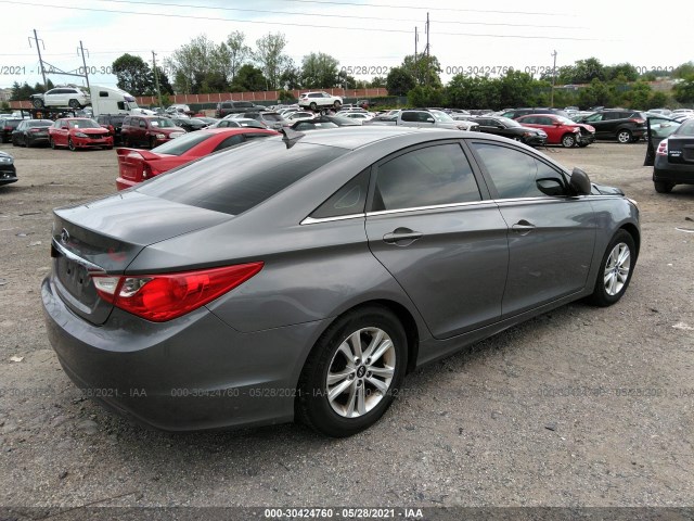 Photo 3 VIN: 5NPEB4AC5BH247875 - HYUNDAI SONATA 