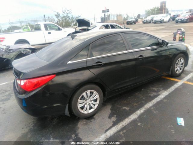 Photo 3 VIN: 5NPEB4AC5BH265924 - HYUNDAI SONATA 