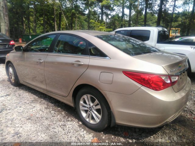 Photo 2 VIN: 5NPEB4AC5BH267432 - HYUNDAI SONATA 