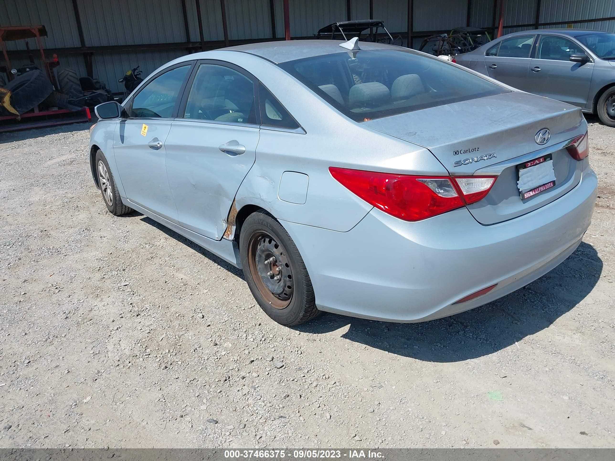 Photo 2 VIN: 5NPEB4AC5BH284621 - HYUNDAI SONATA 