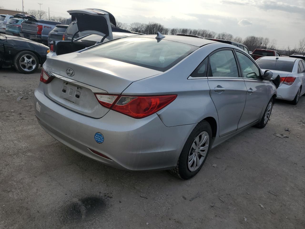 Photo 2 VIN: 5NPEB4AC5BH287566 - HYUNDAI SONATA 