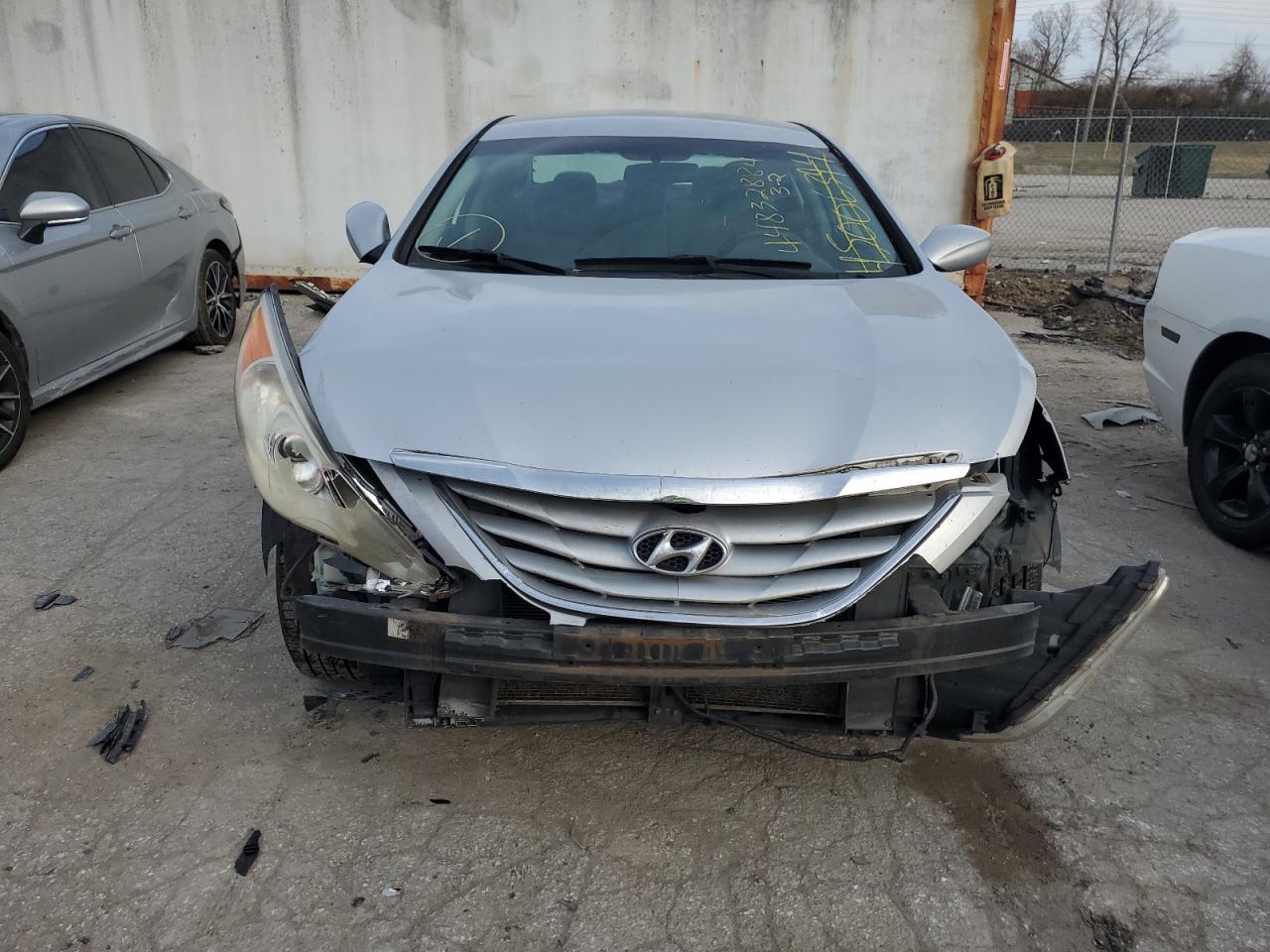 Photo 4 VIN: 5NPEB4AC5BH287566 - HYUNDAI SONATA 