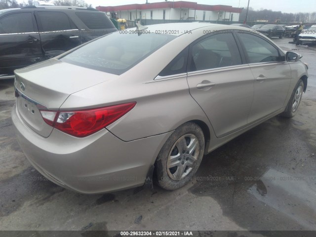 Photo 3 VIN: 5NPEB4AC5BH293755 - HYUNDAI SONATA 