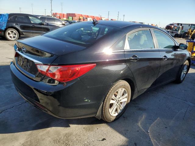 Photo 2 VIN: 5NPEB4AC5BH294100 - HYUNDAI SONATA GLS 