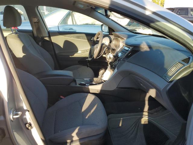 Photo 4 VIN: 5NPEB4AC5CH309051 - HYUNDAI SONATA GLS 