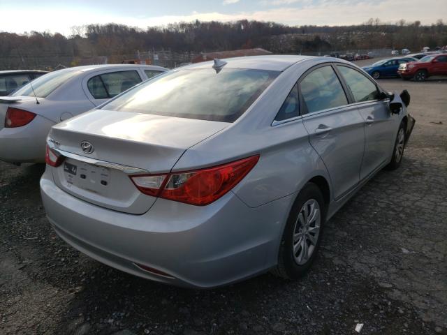 Photo 3 VIN: 5NPEB4AC5CH311320 - HYUNDAI SONATA GLS 