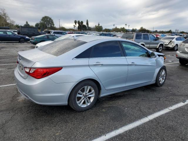 Photo 2 VIN: 5NPEB4AC5CH313326 - HYUNDAI SONATA GLS 