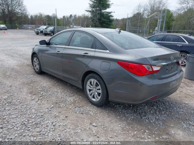 Photo 2 VIN: 5NPEB4AC5CH313486 - HYUNDAI SONATA 