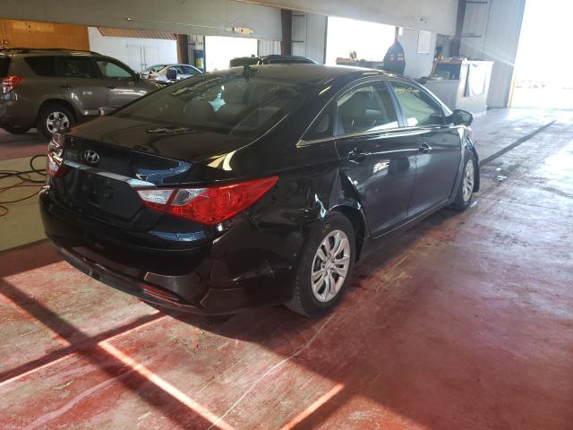 Photo 3 VIN: 5NPEB4AC5CH318803 - HYUNDAI SONATA 