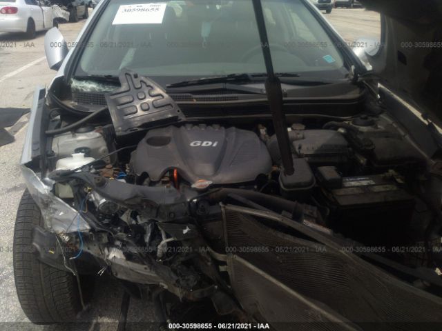 Photo 9 VIN: 5NPEB4AC5CH320650 - HYUNDAI SONATA 