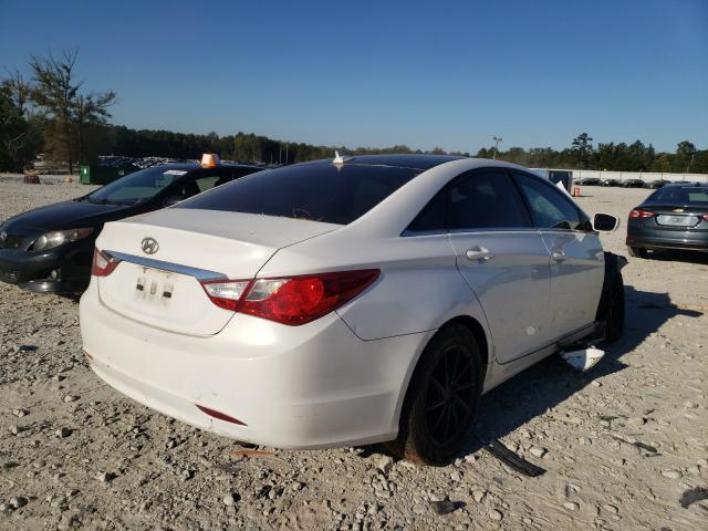 Photo 3 VIN: 5NPEB4AC5CH322365 - HYUNDAI SONATA GLS 