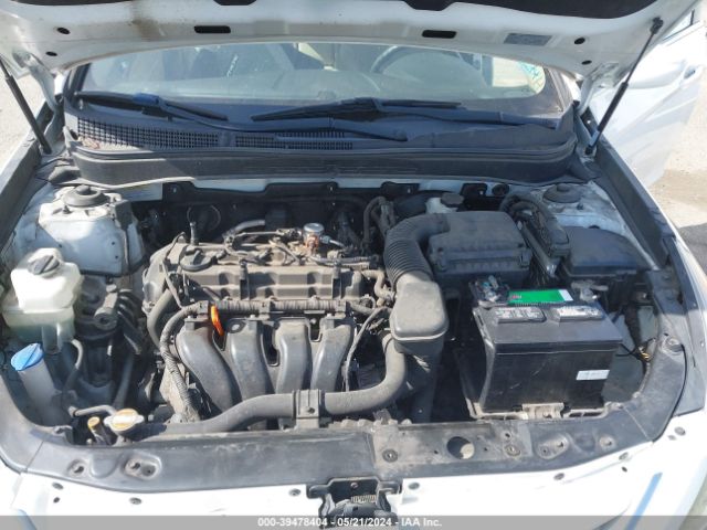 Photo 9 VIN: 5NPEB4AC5CH326688 - HYUNDAI SONATA 