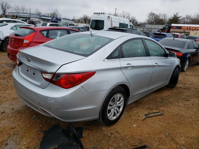 Photo 2 VIN: 5NPEB4AC5CH331714 - HYUNDAI SONATA GLS 