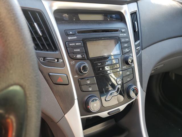 Photo 8 VIN: 5NPEB4AC5CH338744 - HYUNDAI SONATA GLS 