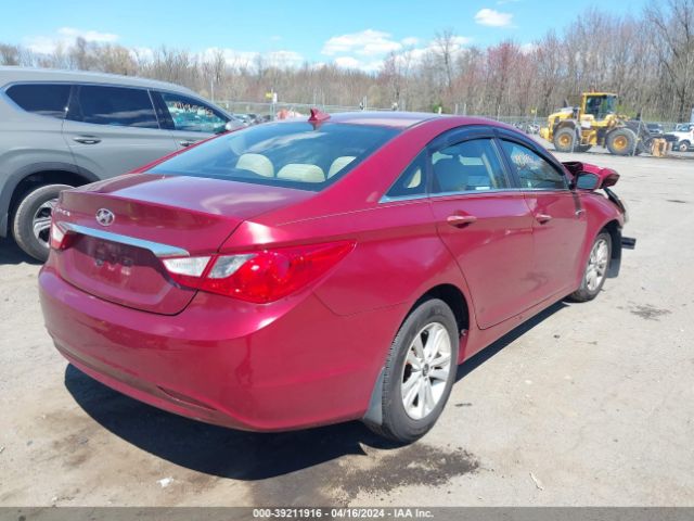 Photo 3 VIN: 5NPEB4AC5CH344687 - HYUNDAI SONATA 