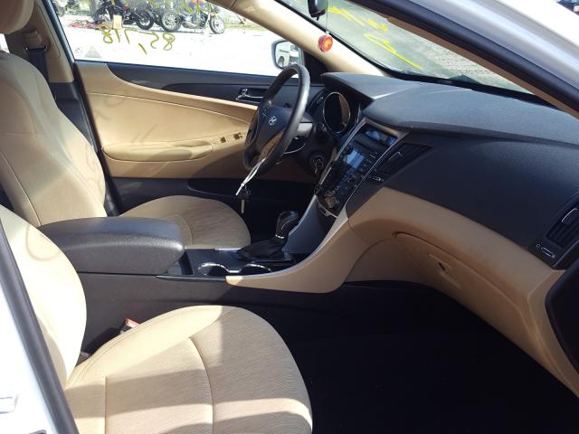 Photo 4 VIN: 5NPEB4AC5CH346231 - HYUNDAI SONATA 