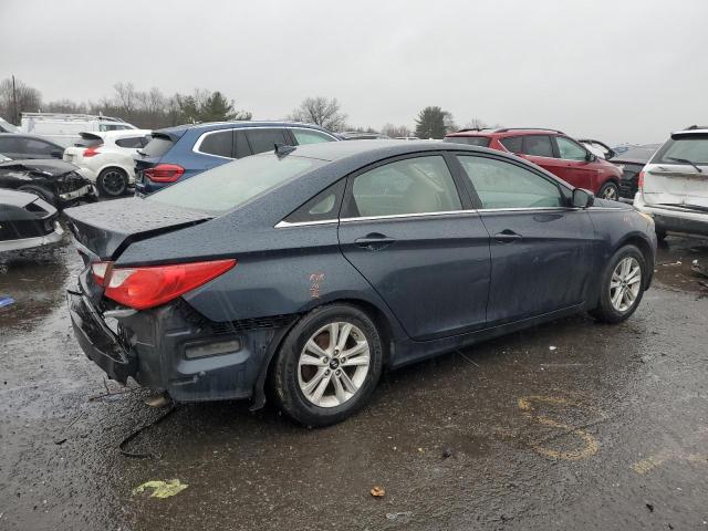 Photo 2 VIN: 5NPEB4AC5CH352238 - HYUNDAI SONATA GLS 