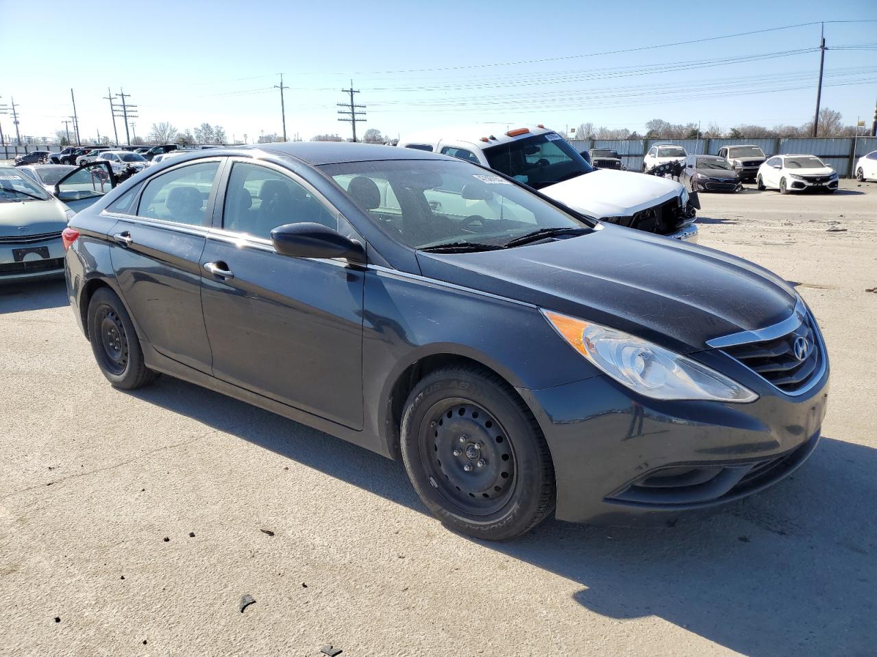 Photo 3 VIN: 5NPEB4AC5CH366365 - HYUNDAI SONATA 