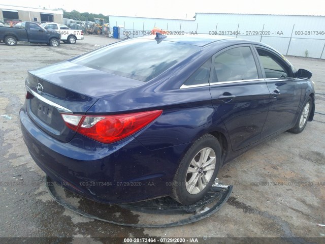 Photo 3 VIN: 5NPEB4AC5CH369752 - HYUNDAI SONATA 