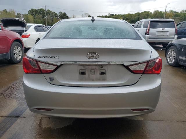 Photo 5 VIN: 5NPEB4AC5CH372733 - HYUNDAI SONATA GLS 