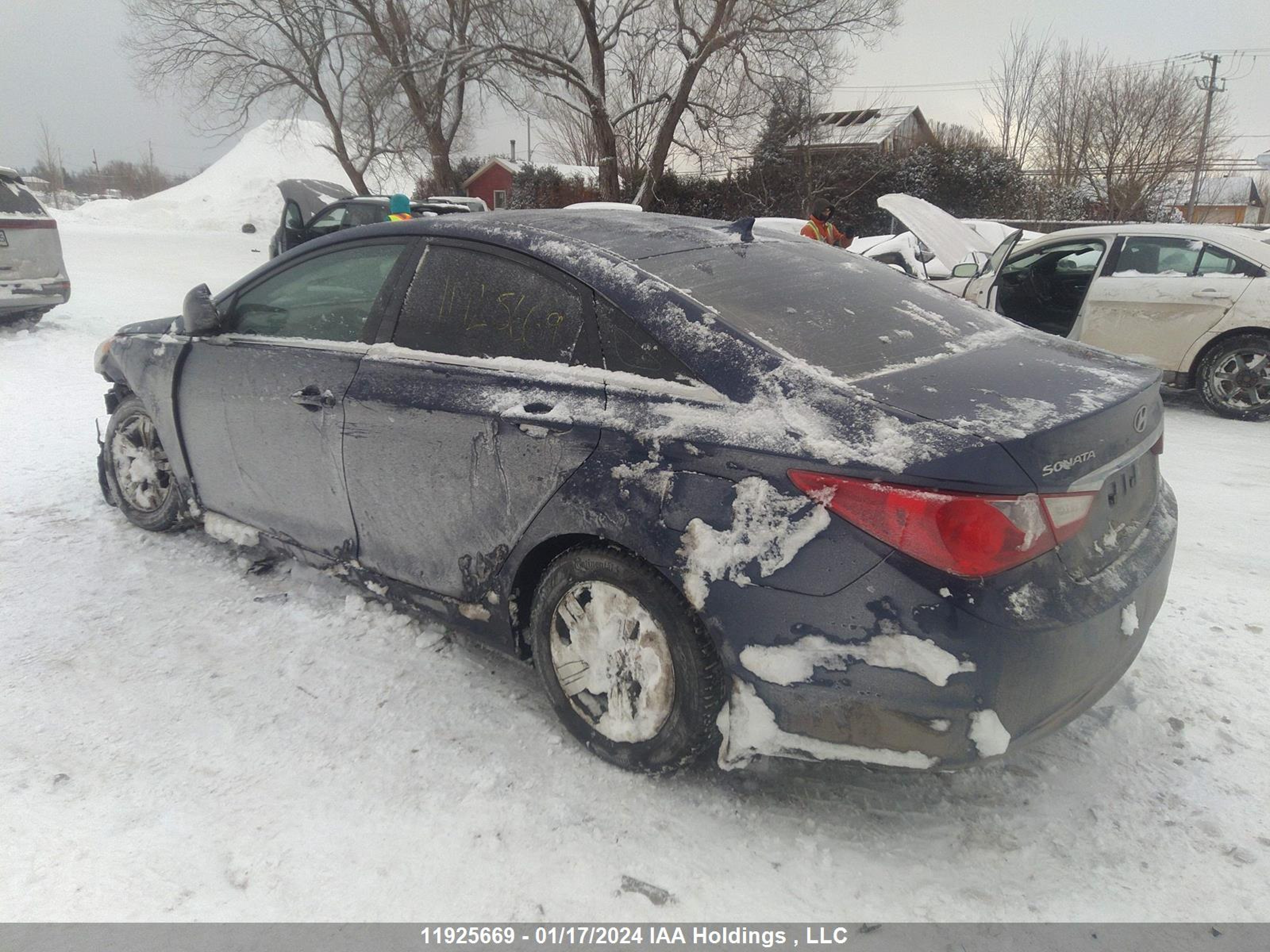 Photo 2 VIN: 5NPEB4AC5CH375969 - HYUNDAI SONATA 