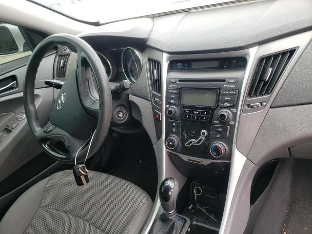 Photo 8 VIN: 5NPEB4AC5CH377771 - HYUNDAI SONATA GLS 