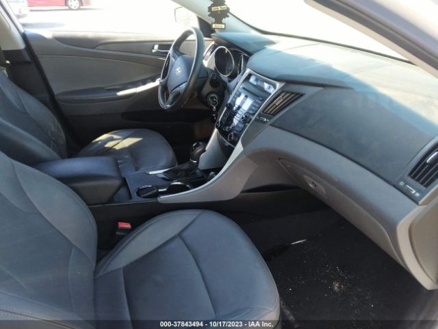 Photo 4 VIN: 5NPEB4AC5CH392691 - HYUNDAI SONATA 