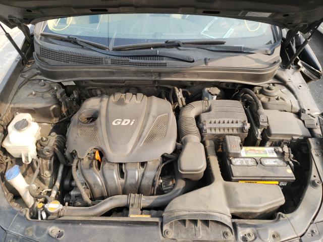 Photo 6 VIN: 5NPEB4AC5CH394246 - HYUNDAI SONATA GLS 