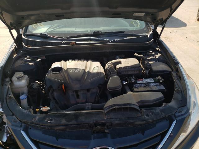 Photo 6 VIN: 5NPEB4AC5CH408789 - HYUNDAI SONATA GLS 