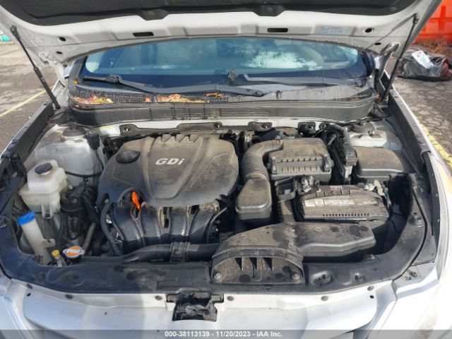 Photo 9 VIN: 5NPEB4AC5CH413216 - HYUNDAI SONATA 