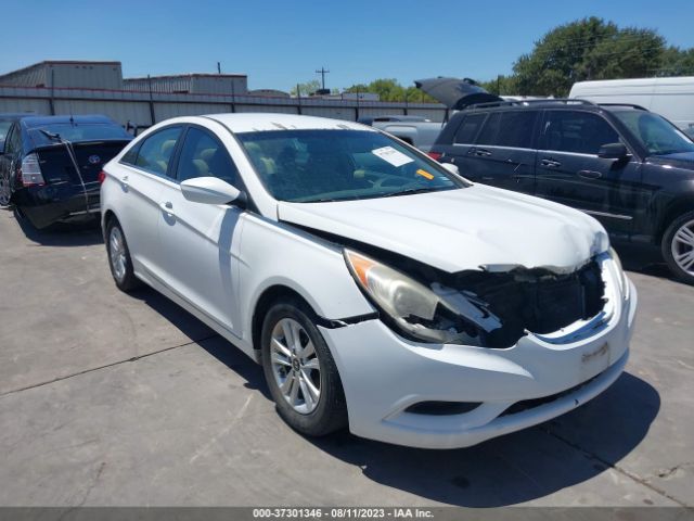 Photo 0 VIN: 5NPEB4AC5CH435068 - HYUNDAI SONATA 