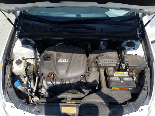 Photo 6 VIN: 5NPEB4AC5CH444210 - HYUNDAI SONATA GLS 