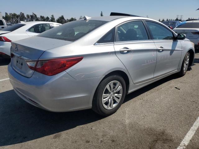 Photo 2 VIN: 5NPEB4AC5CH458446 - HYUNDAI SONATA GLS 