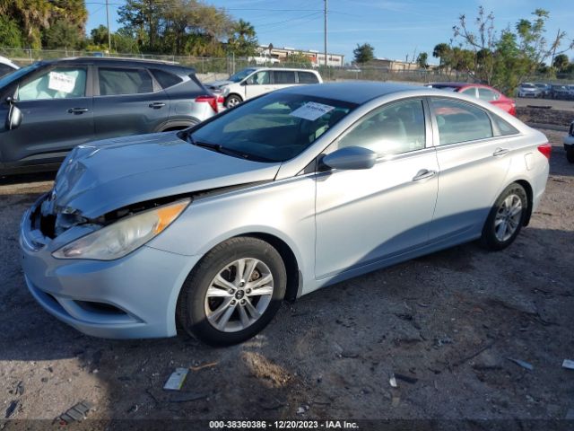 Photo 1 VIN: 5NPEB4AC5CH477045 - HYUNDAI SONATA 