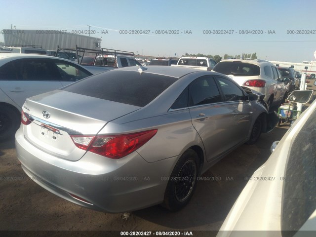 Photo 3 VIN: 5NPEB4AC5CH478566 - HYUNDAI SONATA 