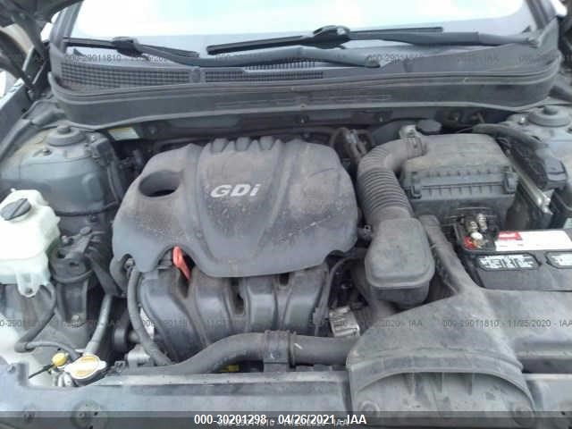 Photo 9 VIN: 5NPEB4AC5CH481113 - HYUNDAI SONATA 