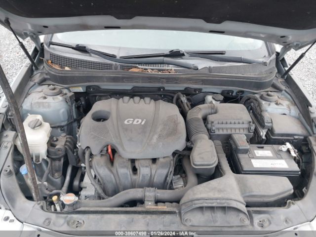 Photo 9 VIN: 5NPEB4AC5CH502980 - HYUNDAI SONATA 