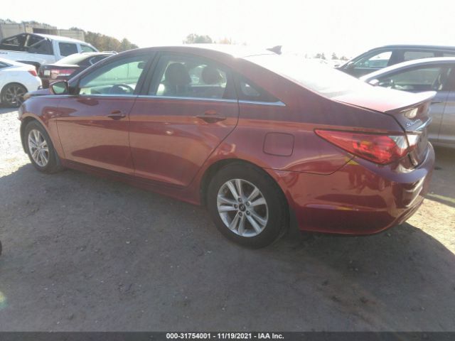 Photo 2 VIN: 5NPEB4AC5DH505413 - HYUNDAI SONATA 