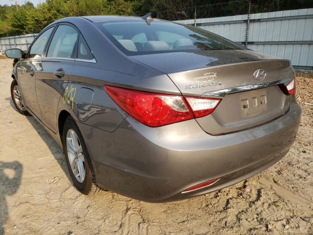 Photo 2 VIN: 5NPEB4AC5DH511065 - HYUNDAI SONATA GLS 