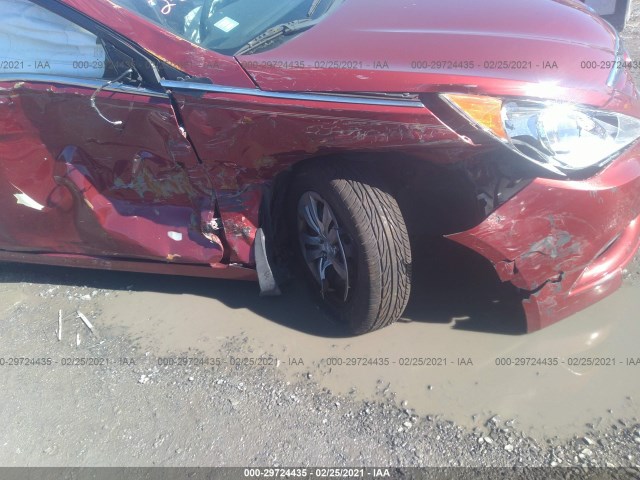 Photo 5 VIN: 5NPEB4AC5DH518582 - HYUNDAI SONATA 