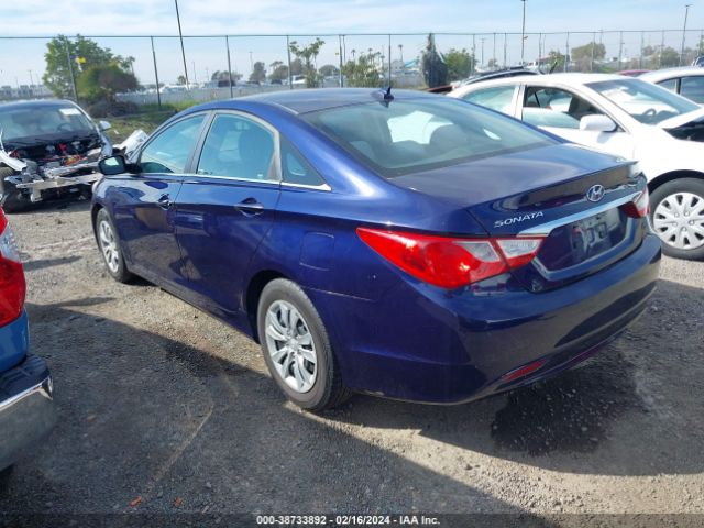 Photo 2 VIN: 5NPEB4AC5DH529629 - HYUNDAI SONATA 