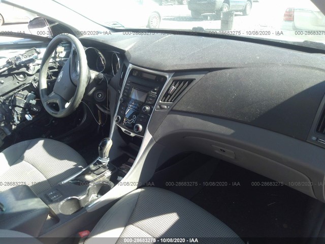 Photo 4 VIN: 5NPEB4AC5DH532725 - HYUNDAI SONATA 