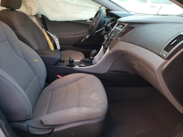 Photo 4 VIN: 5NPEB4AC5DH549721 - HYUNDAI SONATA GLS 