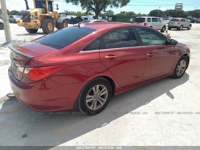 Photo 3 VIN: 5NPEB4AC5DH565384 - HYUNDAI SONATA 