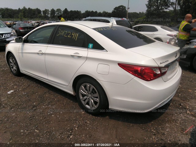 Photo 2 VIN: 5NPEB4AC5DH573100 - HYUNDAI SONATA 