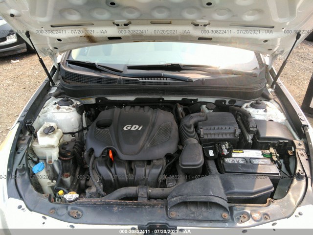 Photo 9 VIN: 5NPEB4AC5DH573100 - HYUNDAI SONATA 