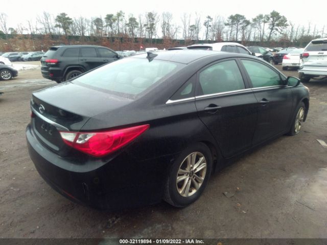 Photo 3 VIN: 5NPEB4AC5DH602692 - HYUNDAI SONATA 