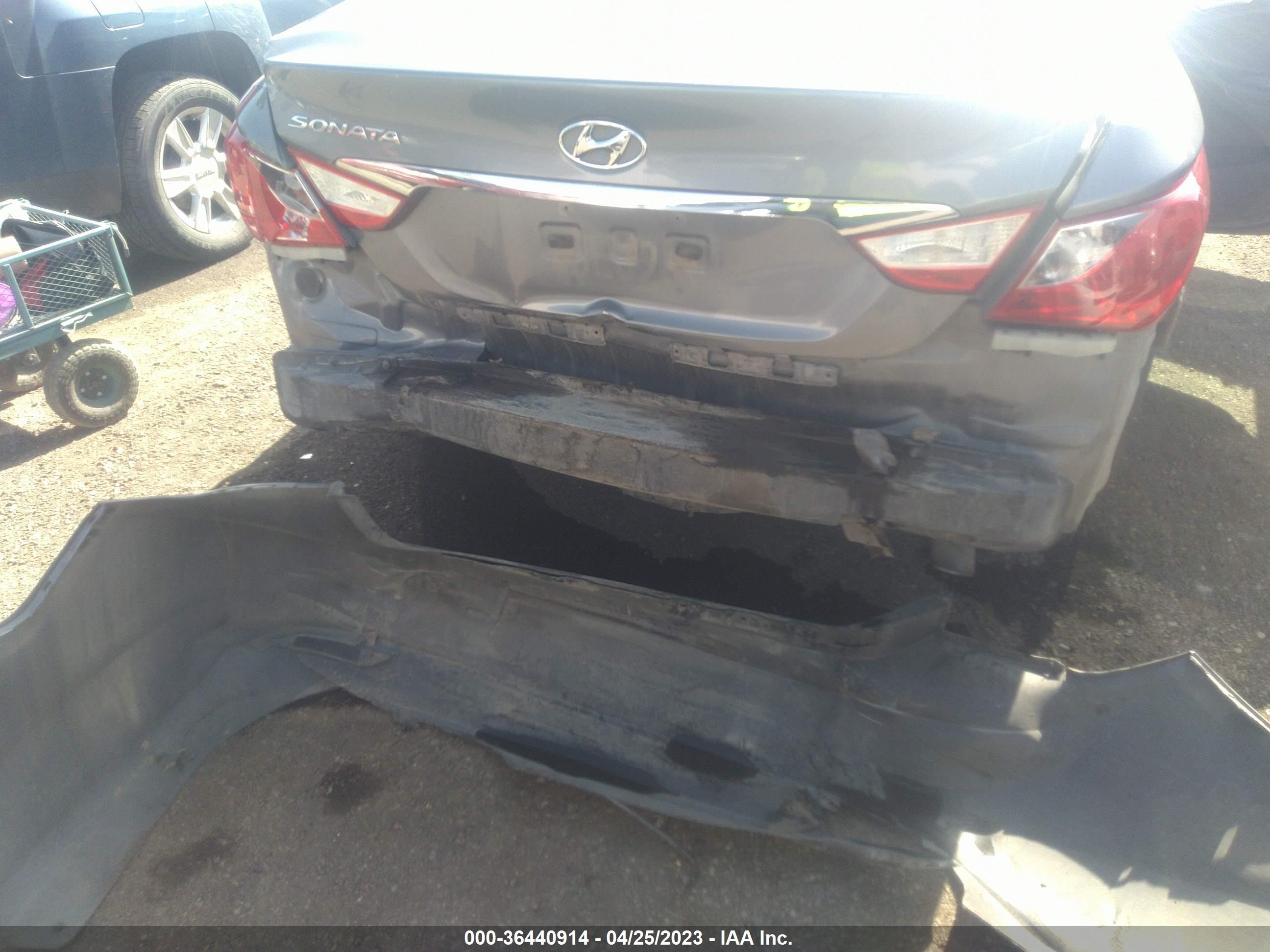 Photo 5 VIN: 5NPEB4AC5DH607990 - HYUNDAI SONATA 